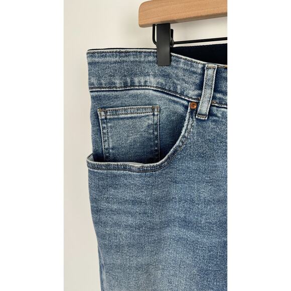 Jag Denim Mid Rise Carter Girlfriend Jeans Del Mar Wash Womens Plus Size 22W NWT - Picture 6 of 10